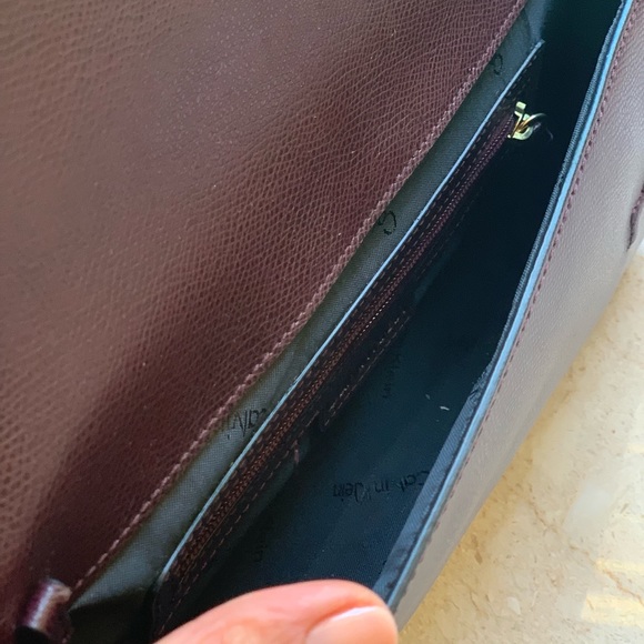 NWT π₯SALEπ₯ Calvin Klein clutch - Picture 2 of 4